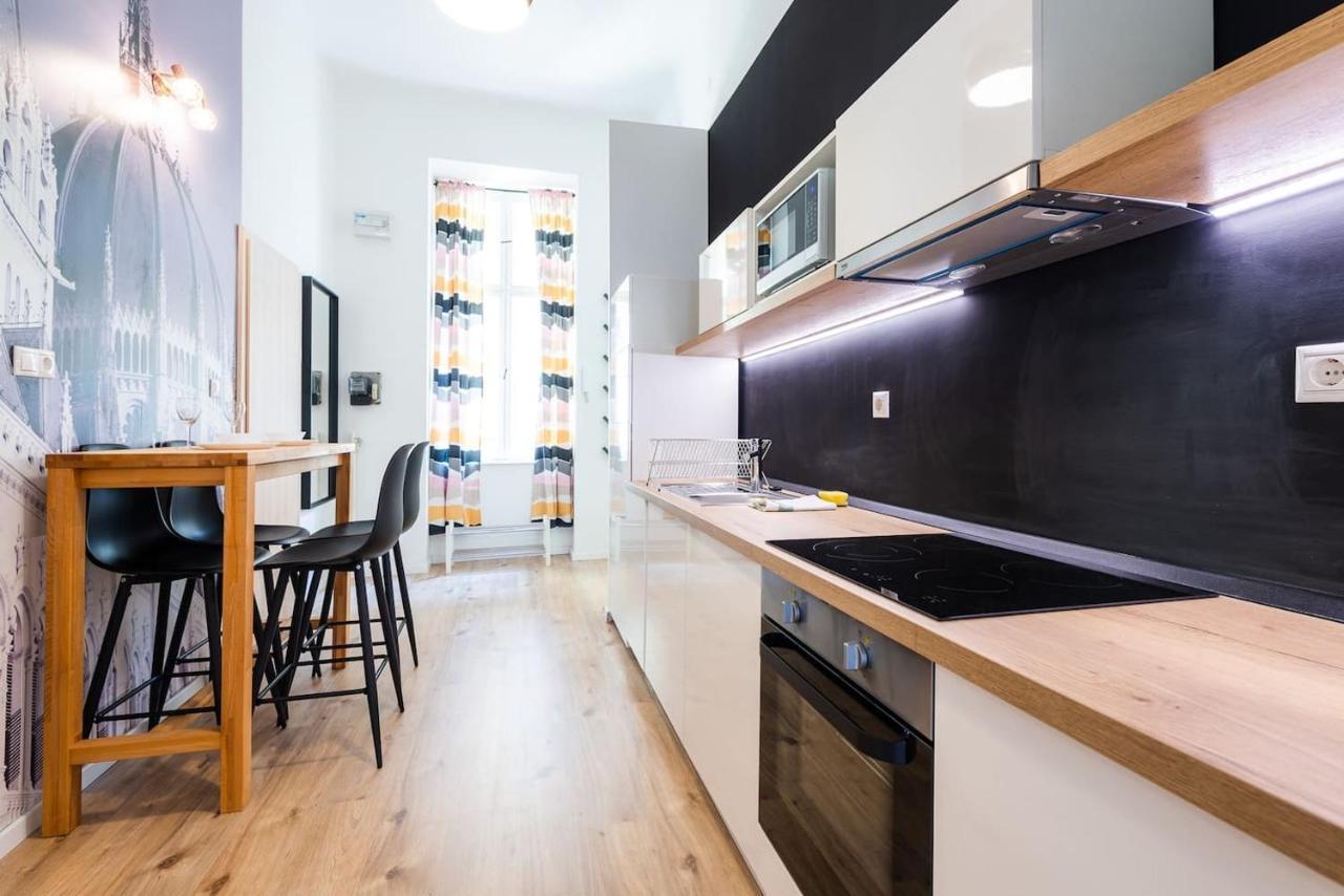 Budapest4Fun - New Apt In The Heart Of بودابست المظهر الخارجي الصورة